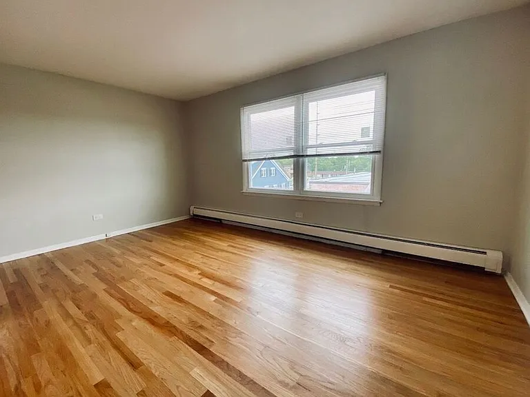 202 S Walton St #R-2B — Photo 6