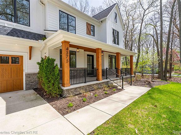 4th image of 4375 Derry Rd
