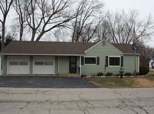 5012 W Orchard Dr, McHenry, IL 60050