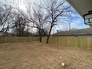 104 E Forest Ave — Photo 35