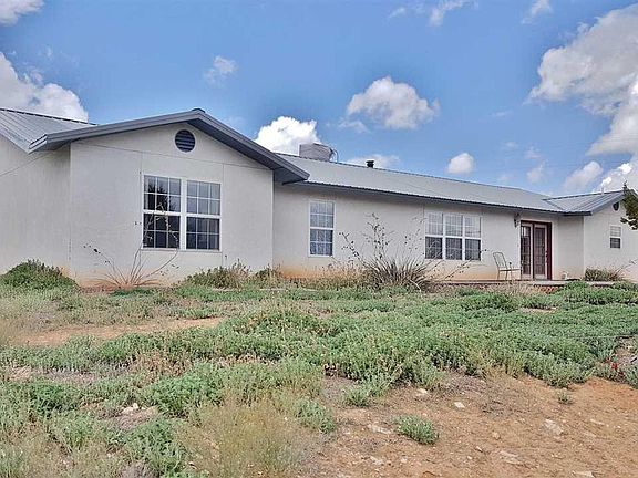 2nd image of 30 Camino De Mirabal