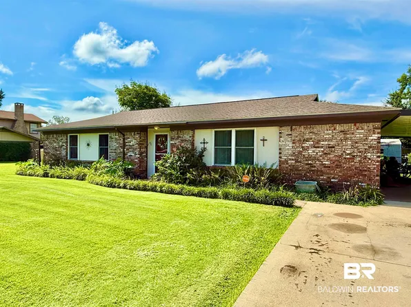 612 E Verbena Ave, Foley, AL 36535