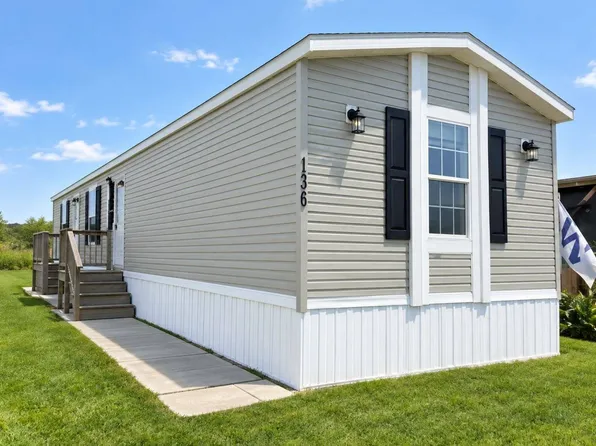 989 S Laporte St #190, Lake Station, IN 46405