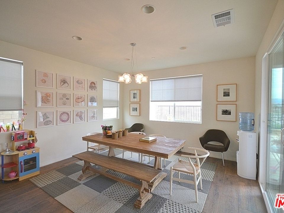 28942 N West Hills Dr, Valencia, CA 91354 Zillow