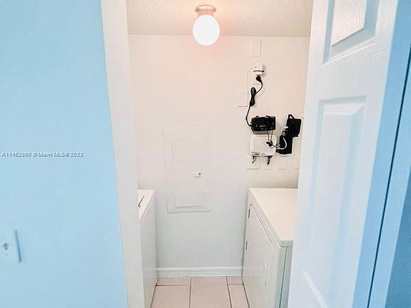 5th image of 4271 San Marino Blvd APT 102