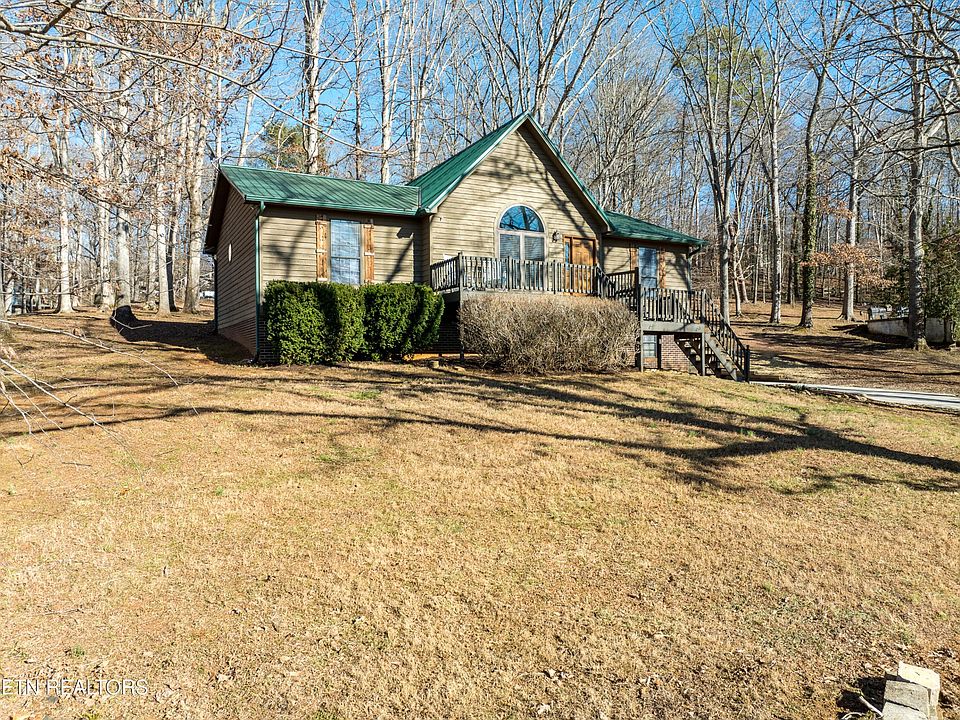 1st image of 3811 Twin Island Dr