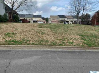 1557 Black Hall Ln SE, Decatur, AL 35601