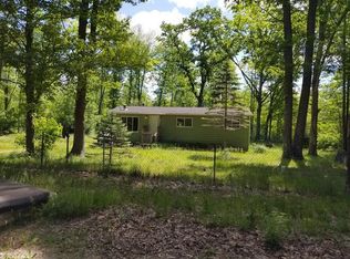 11949 Woods Ct, Gladwin, MI 48624