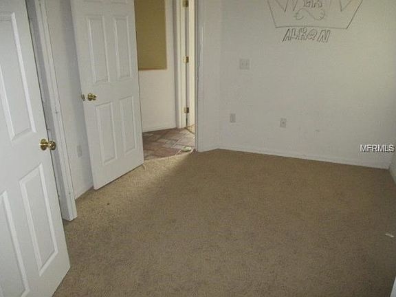 5th image of 303 Garberia Dr