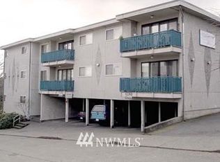 2015 NE 89th St, Seattle, WA 98115