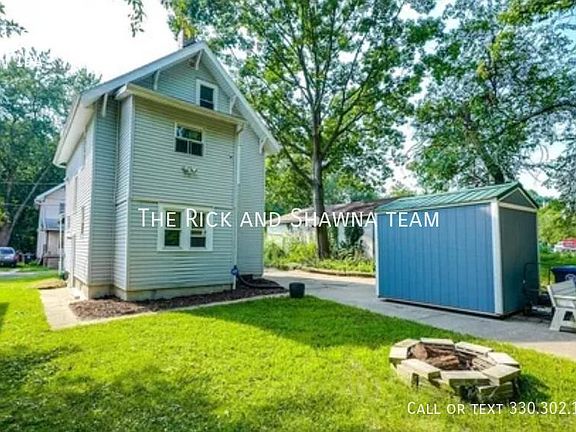 3rd image of 121 Simon Dr