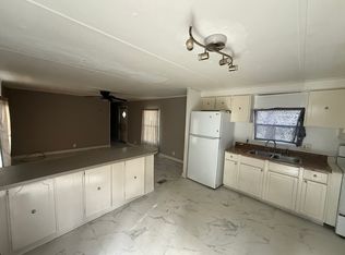 2916 Palmetto Heights Dr, Florence, SC 29501