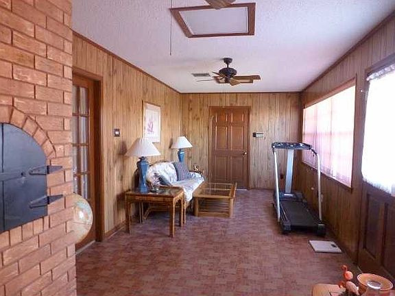 5th image of 4920 Oak Alley Blvd