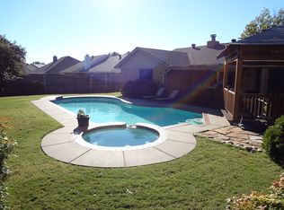 2412 Yosemite Park, Yukon, OK 73099