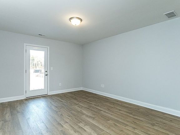 The Roslynn - Living Room