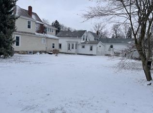 61 S Howell St, Hillsdale, MI 49242