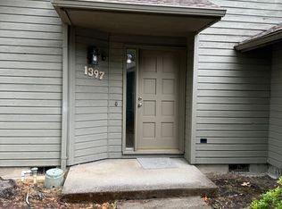 1397 Spyglass Dr, Eugene, OR 97401