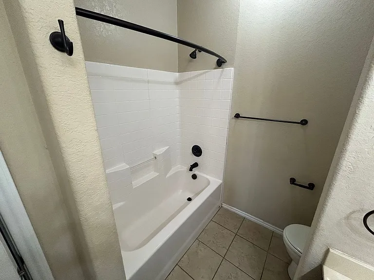298 Rosalie Dr — Photo 18