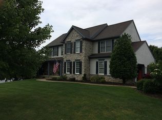 126 Huntingwood Dr, Lancaster, PA