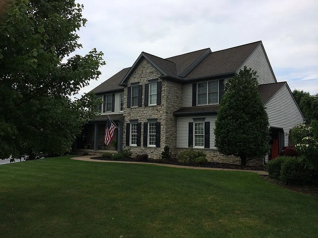 126 Huntingwood Dr photo 1