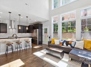 15112 Sapphire Hill Ln, Charlotte, NC 28277