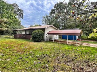 117 Doe St, Lead Hill, AR 72644
