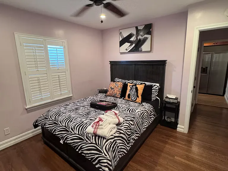 6016 S Fairfax Ave #6016 — Photo 18
