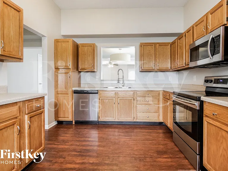 778 Preakness Dr — Photo 5