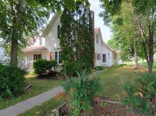 109 Maple St S, Mabel, MN 55954