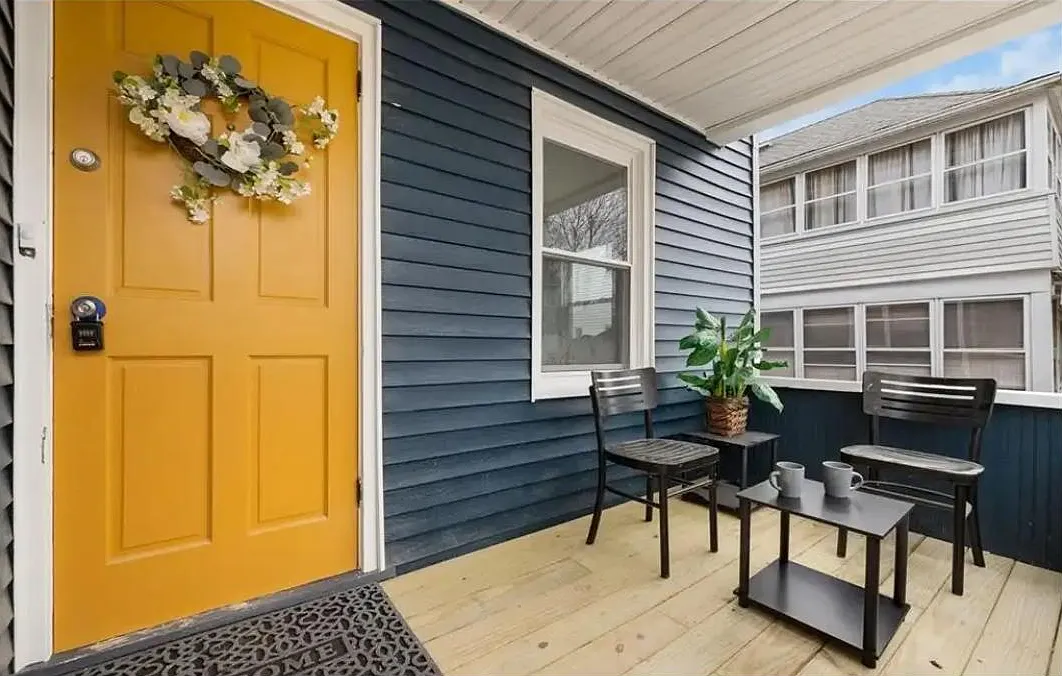 212 Greene St — Photo 4