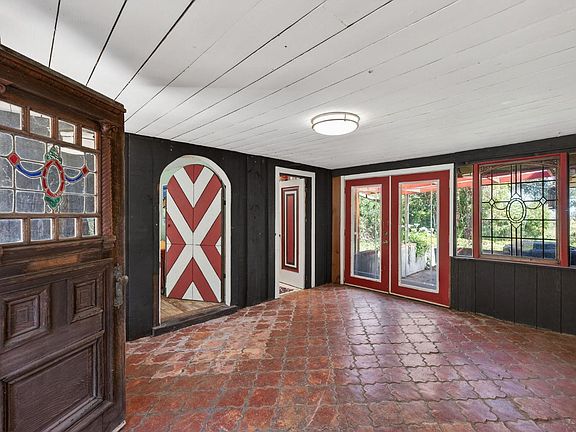 5th image of 1450 Timberhill Road