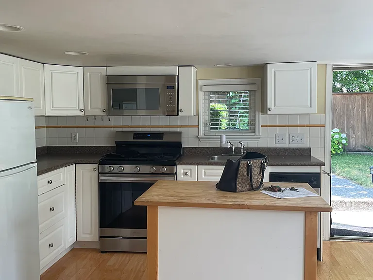 3008 W 37th Ave — Photo 3