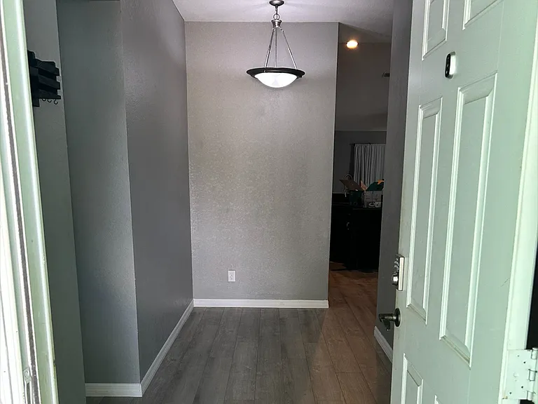 455 Peter Pan Blvd — Photo 3