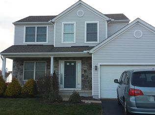 8848 Rock Dove Rd, Lewis Center, OH 43035