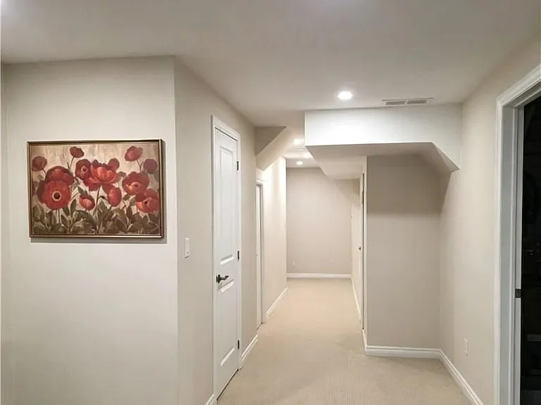 6 Chestnut Dr #9 — Photo 16