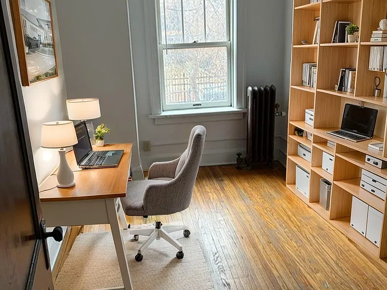 516 University Ave SE #101 — Photo 6