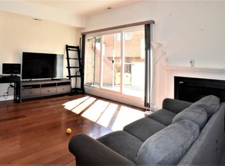 2060 Appletree St, Philadelphia, PA 19103