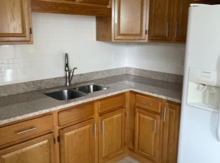 378 Montaup St FLOOR 2, Fall River, MA 02724