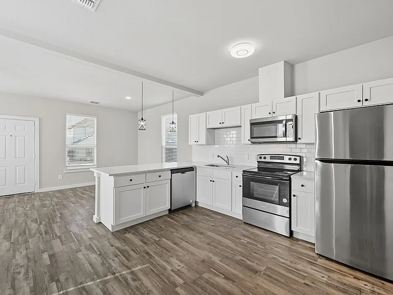 3413 Valley Vista Dr — Photo 6