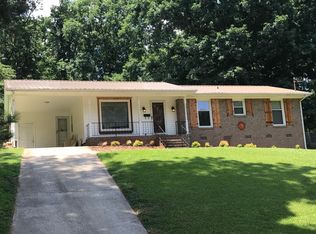 2312 Lawrence Dr, Raleigh, NC 27603