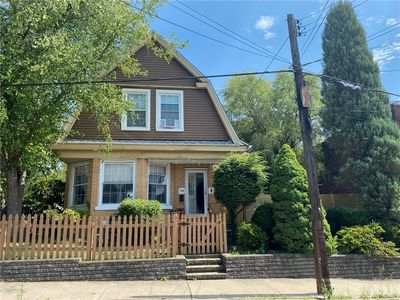 7334 Burton St, Pittsburgh, PA, 15218