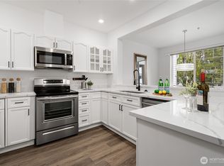 7583 Old Redmond Rd #A203, Redmond, WA 98052