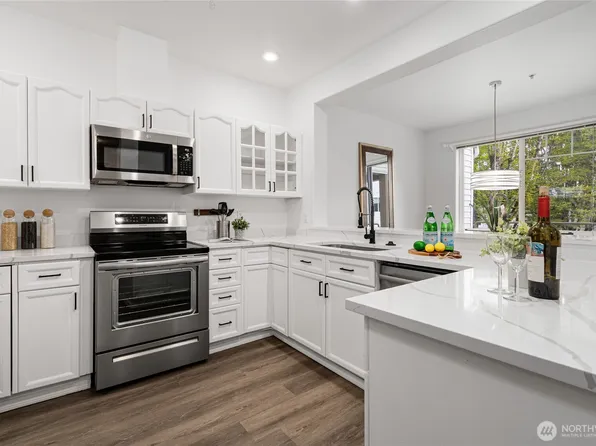 7583 Old Redmond Road #A203, Redmond, WA 98052