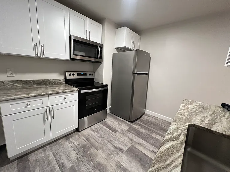 52 Church Ave #4 — Photo 5