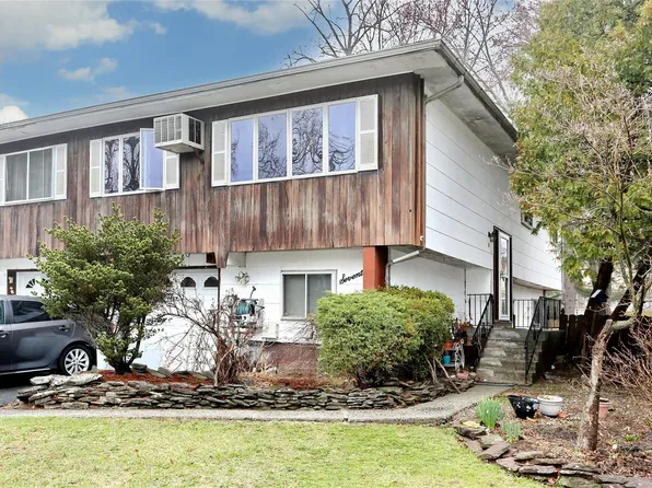 17 Phyllis Drive, Pomona, NY 10970