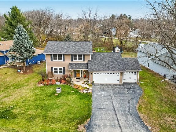 4th image of 401 Atlantic Dr NE