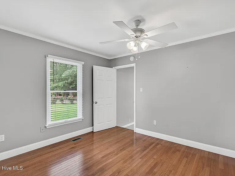1313 Pony Farm Rd — Photo 17