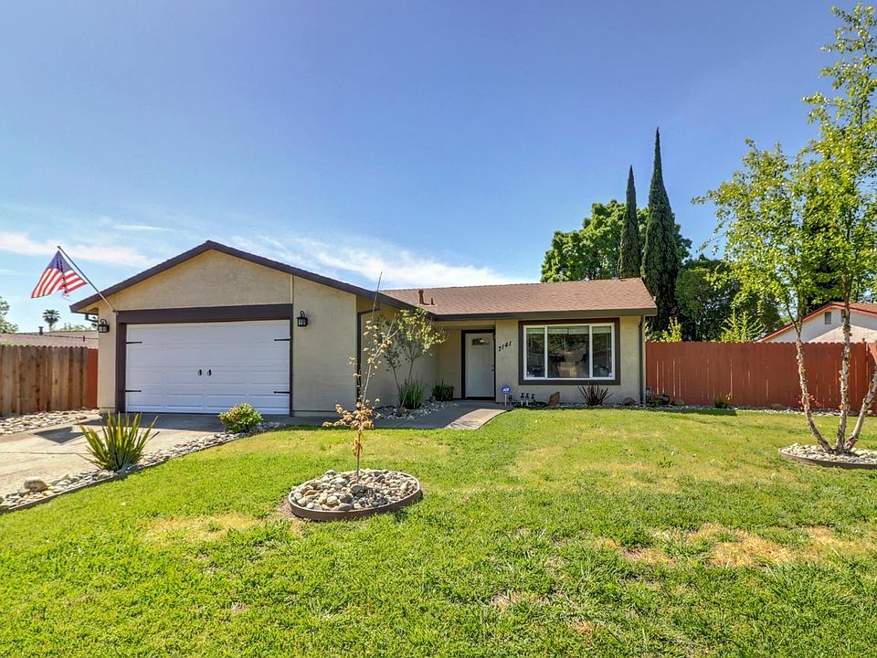 2nd image of 7141 Stanford Oak Dr