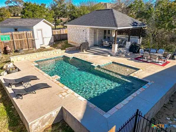 105 Windcliff Way, New Braunfels, TX 78132