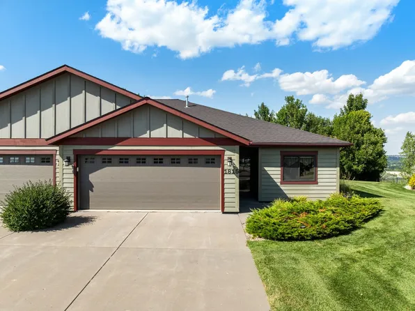 1815 24th St SW, Minot, ND 58701